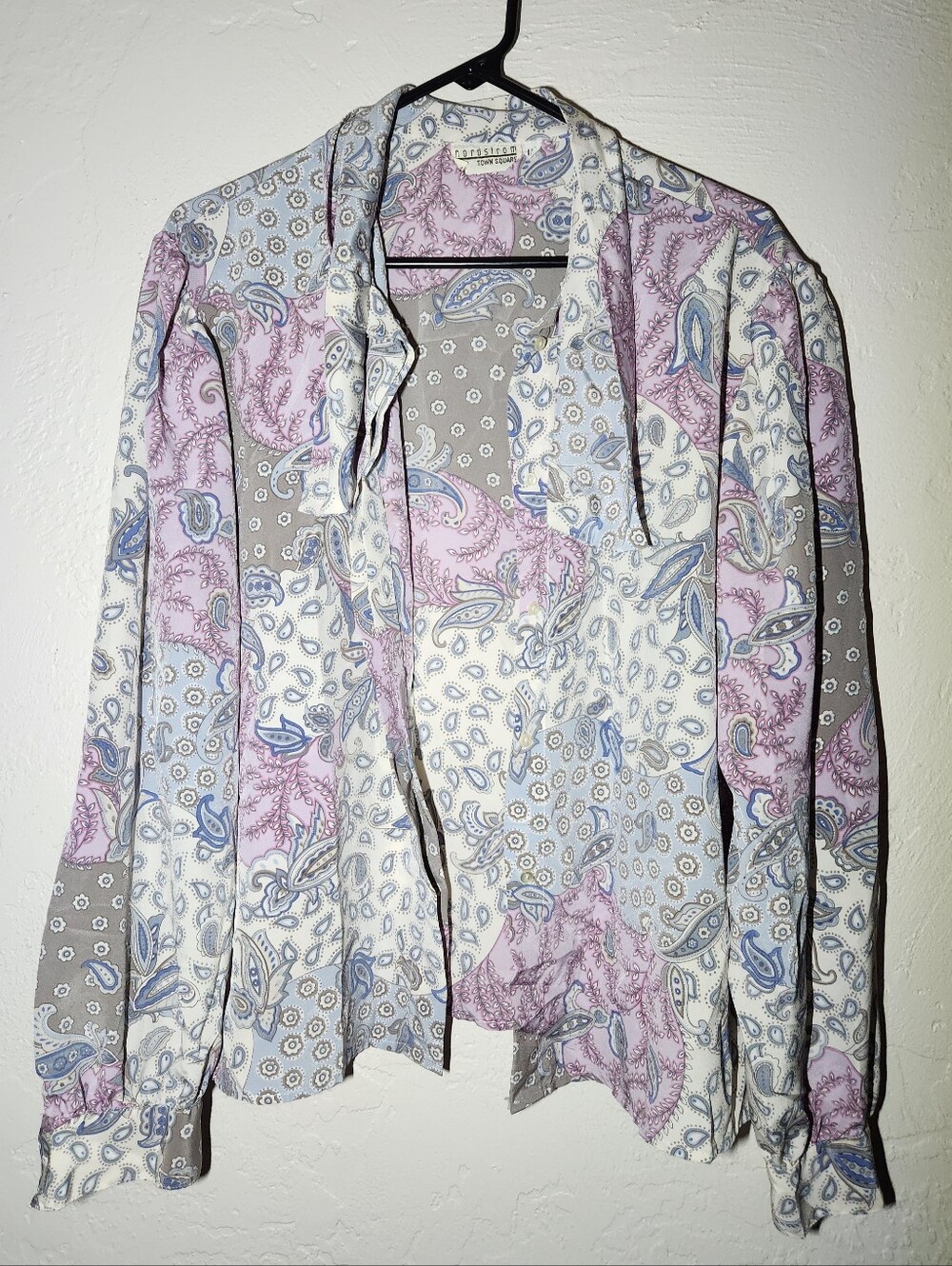 Vintage Nordstrom Town Square Womens Size 18 Paisley Tie-Neck Button-Down Blouse